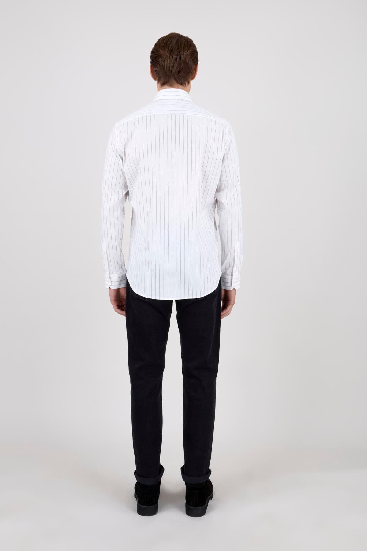 Erkek Slim Fit Çizgili Beyaz Gömlek