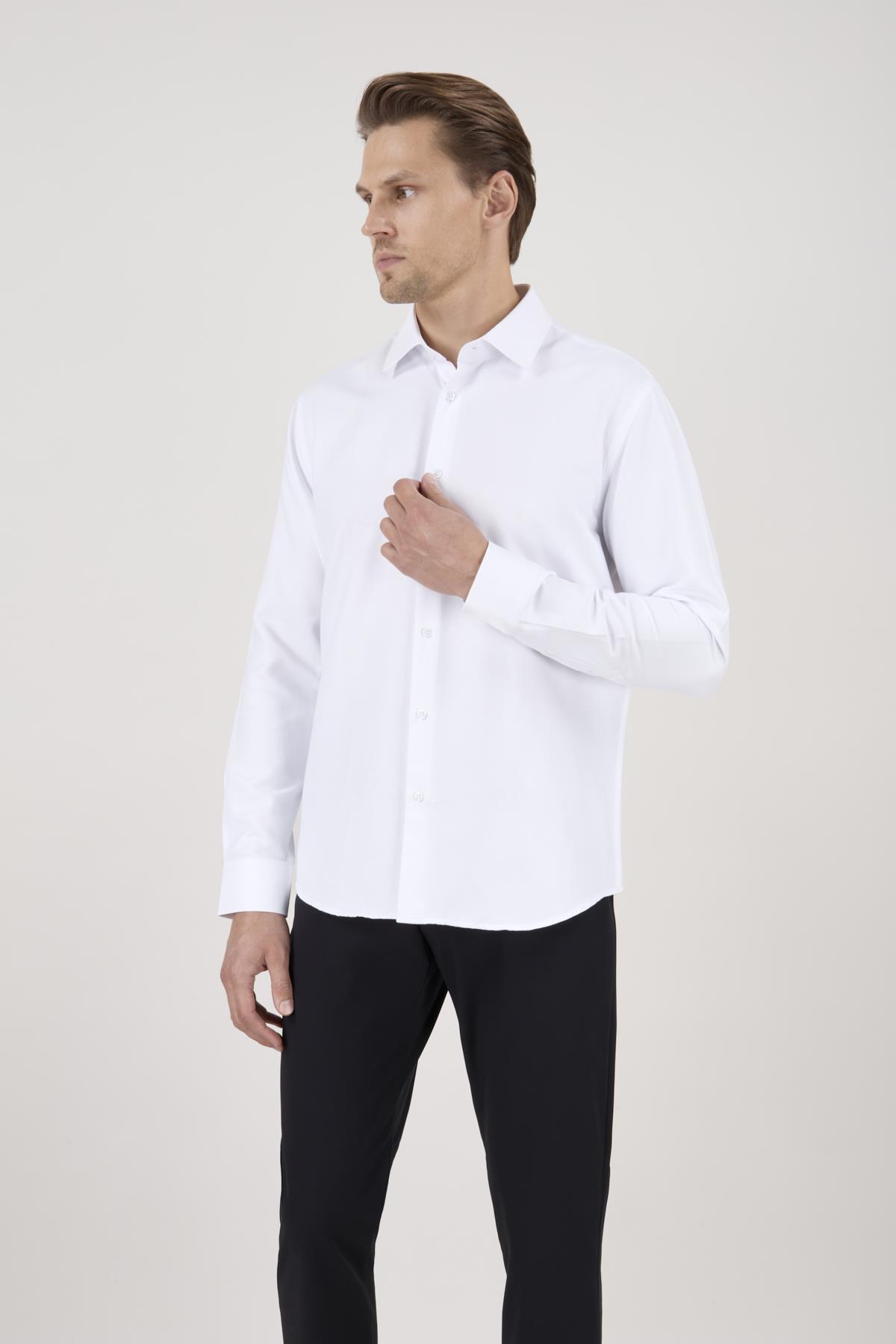 Erkek Slim Fit Beyaz Gömlek