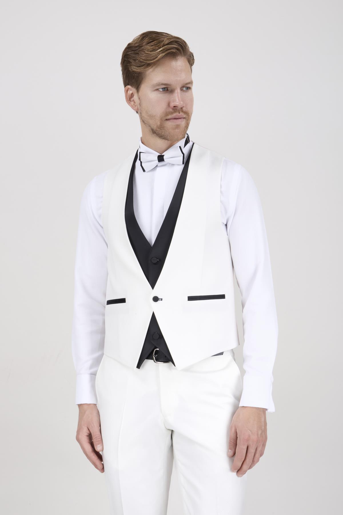 Erkek Slim Fit Damatlık Smokin Sivri Yaka Krem Rengi Yelekli Takım Elbise
