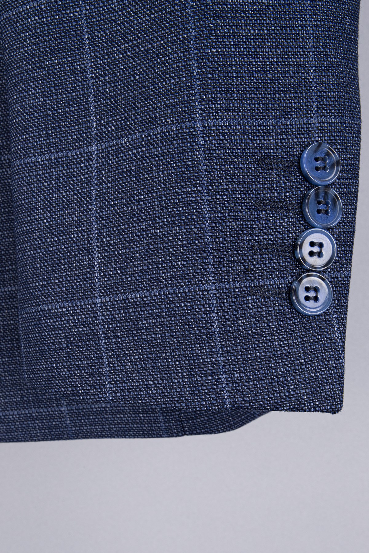 Erkek Slim Fit Mono Yaka Ekose Yelekli Açık Lacivert Kombin Takım Elbise