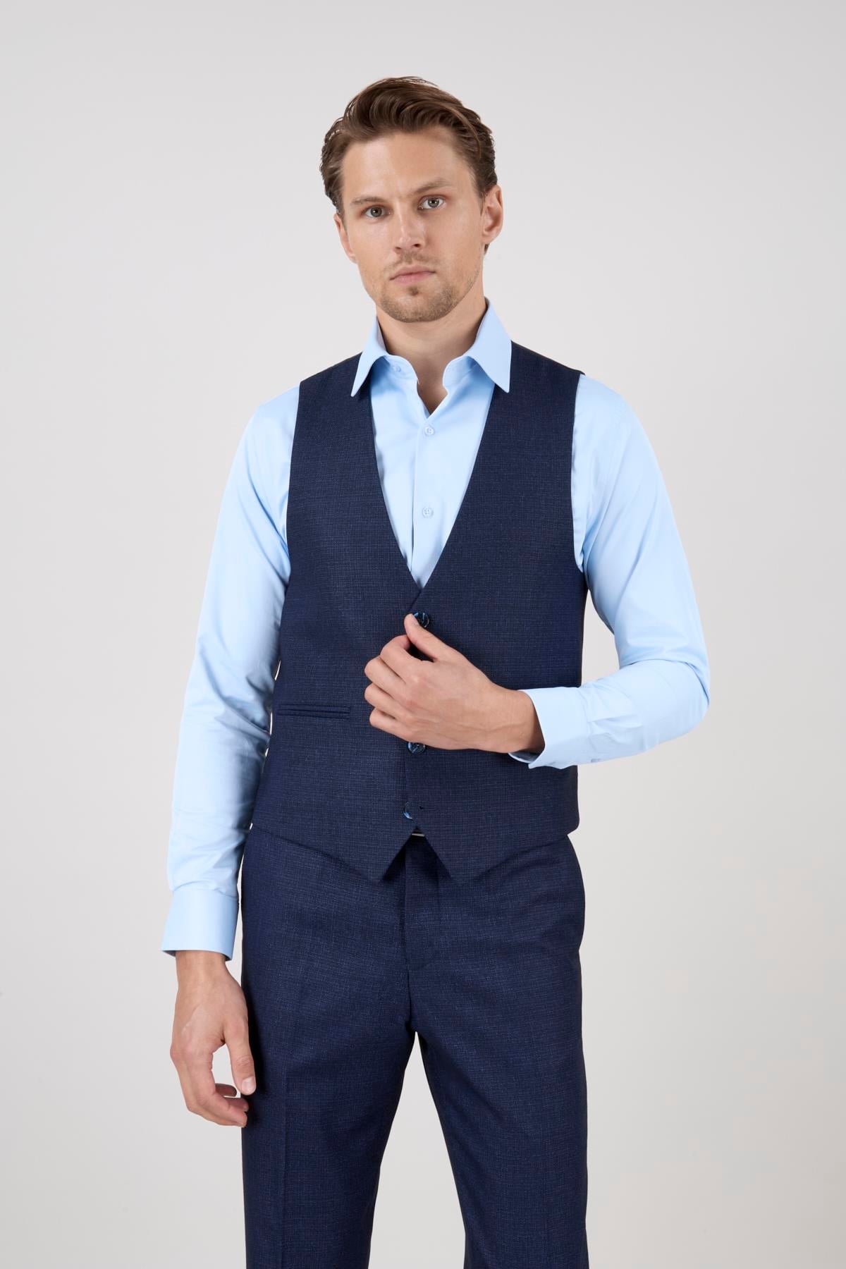 Erkek Slim Fit Mono Yaka Lacivert Ekose Kombin Yelekli Takım Elbise
