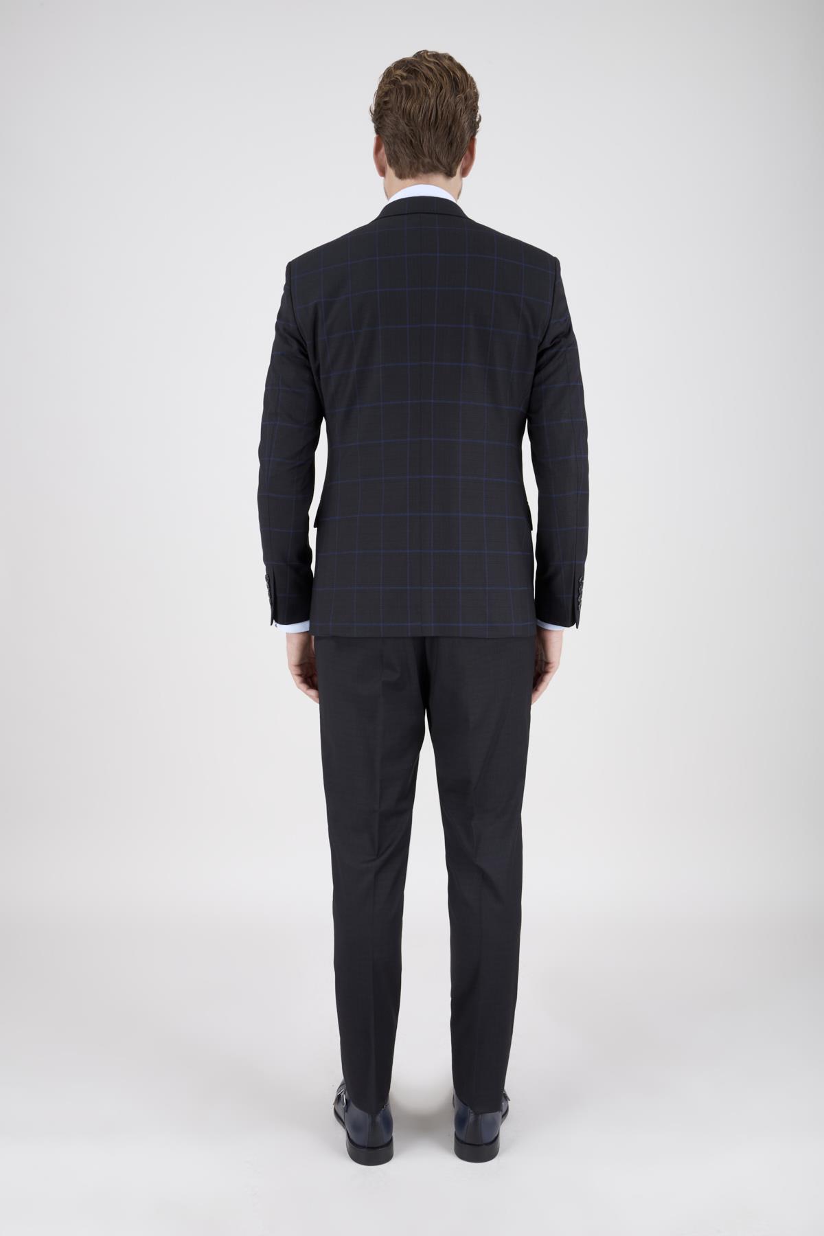 Erkek Slim Fit Sivri Yaka Siyah Ekose Kombin Yelekli Takım Elbise