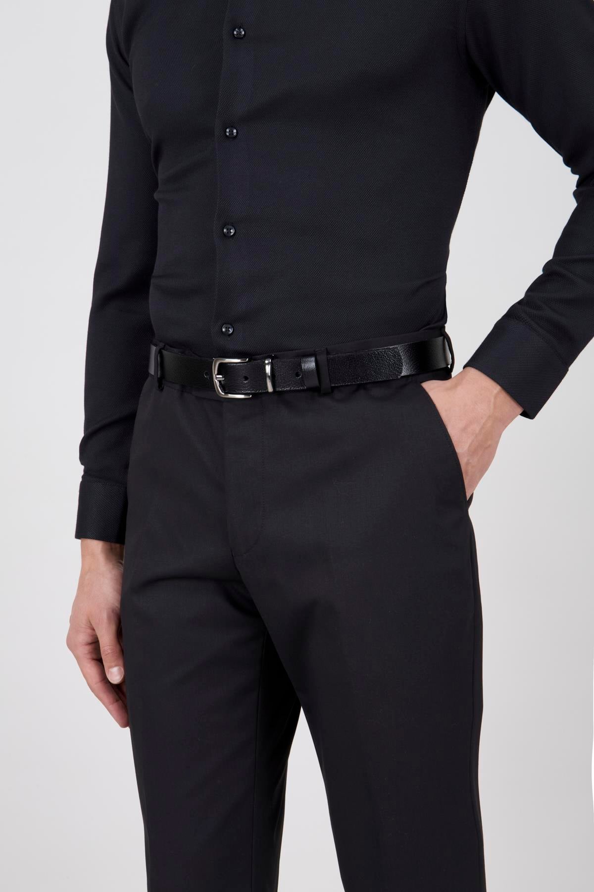 Erkek Slim Fit Sivri Yaka Kruvaze Siyah Takım Elbise