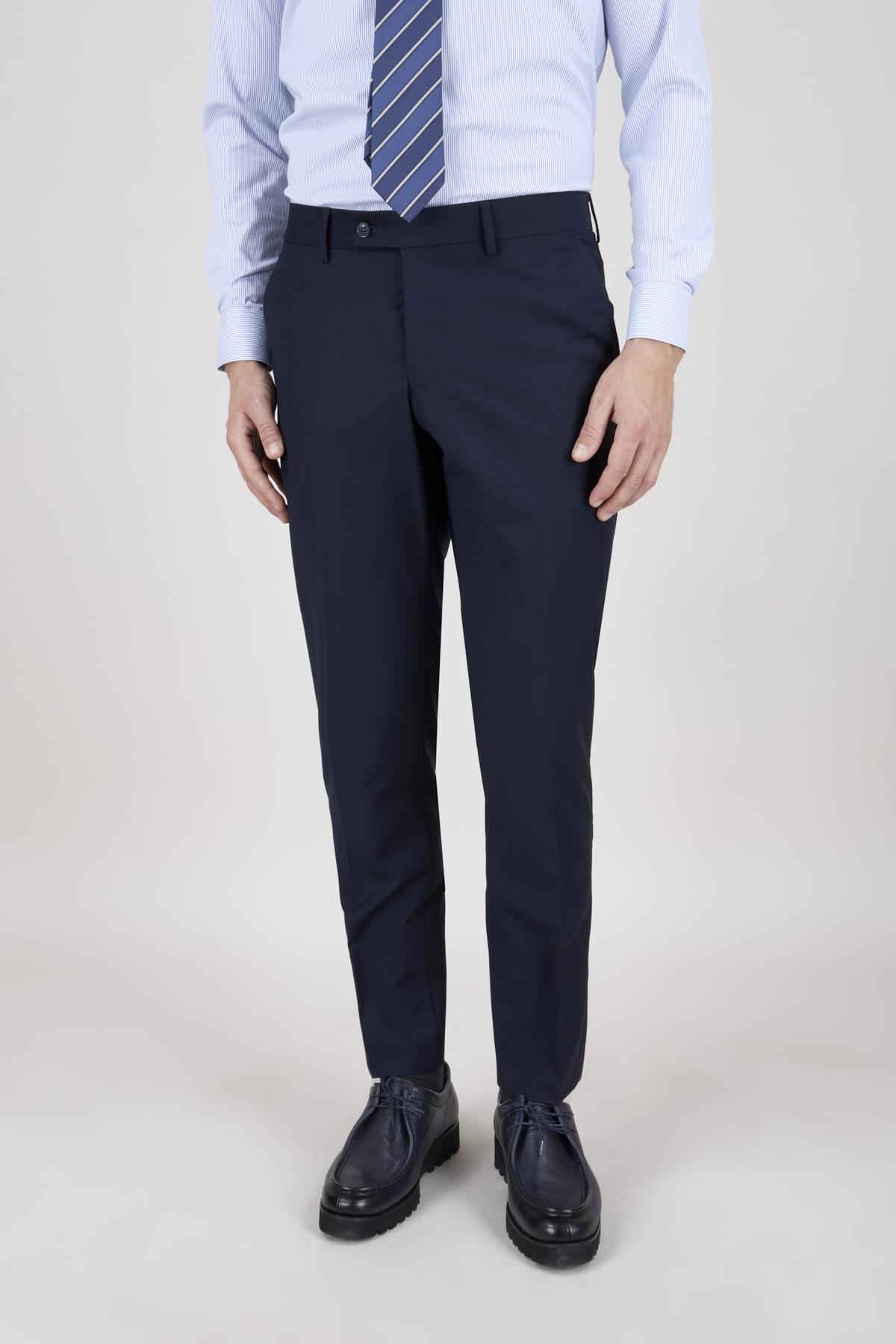 Erkek Slim Fit Sivri Yaka Lacivert 8 Drop Yelekli Takım Elbise