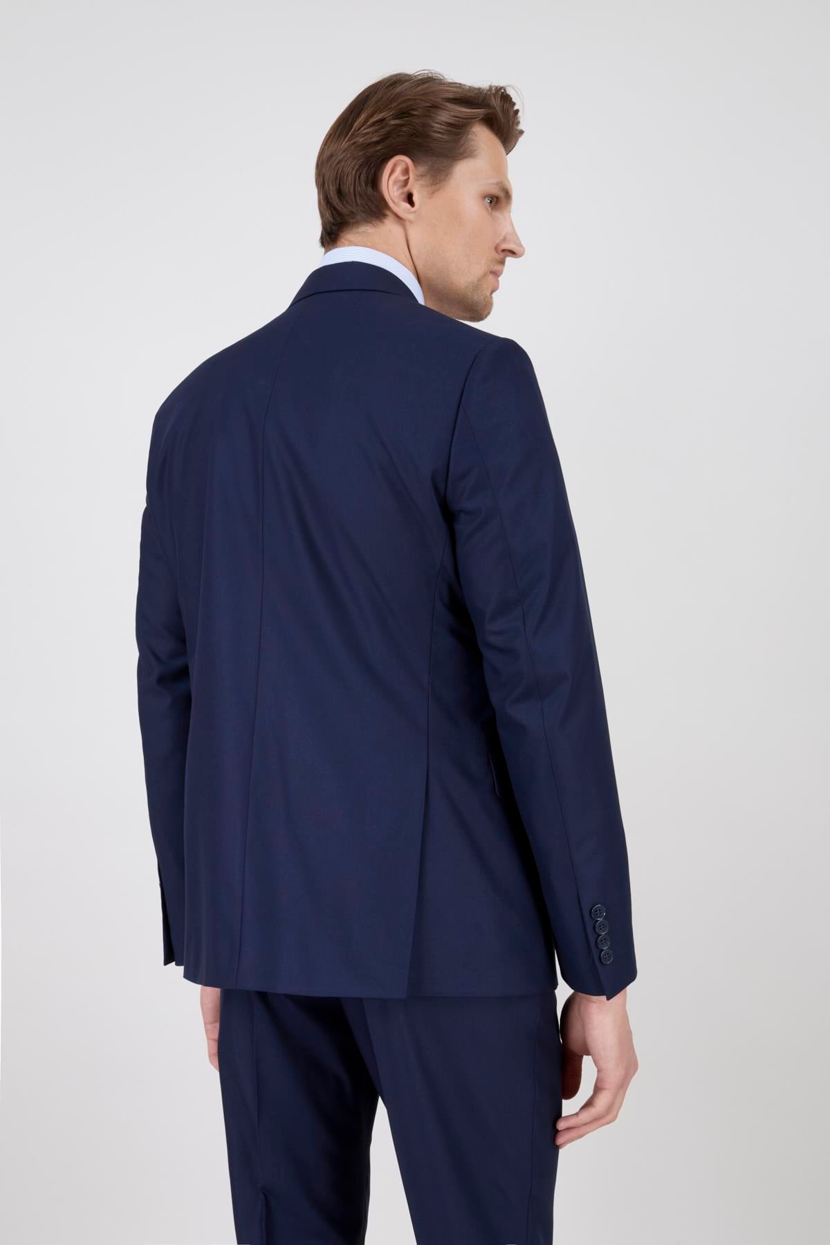 Erkek Slim Fit Sivri Yaka Lacivert Yelekli Takım Elbise