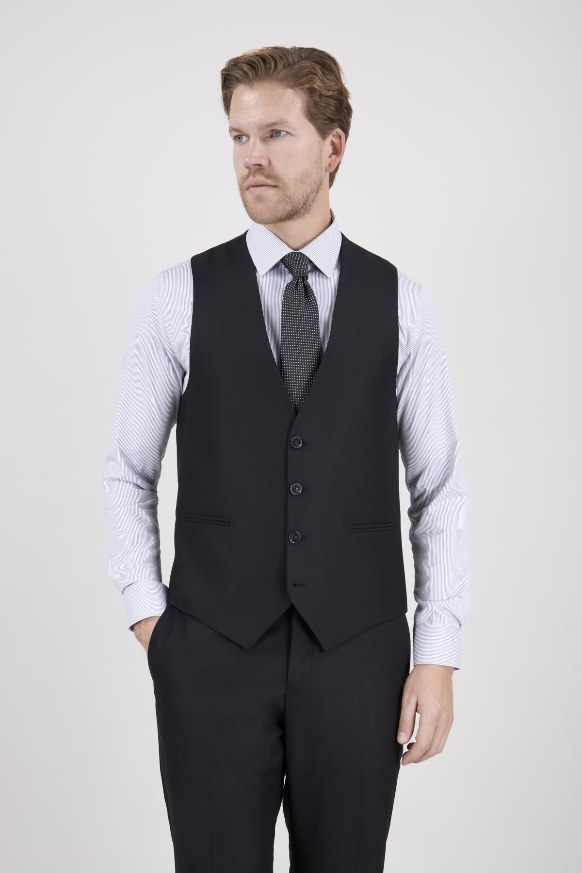 Erkek Slim Fit Sivri Yaka Siyah 8 Drop Yelekli Takım Elbise