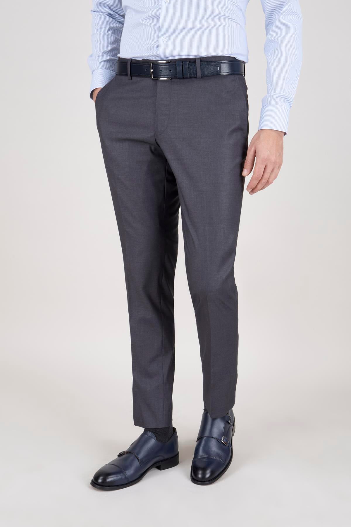Erkek Slim Fit Sivri Yaka Gri Yelekli Takım Elbise