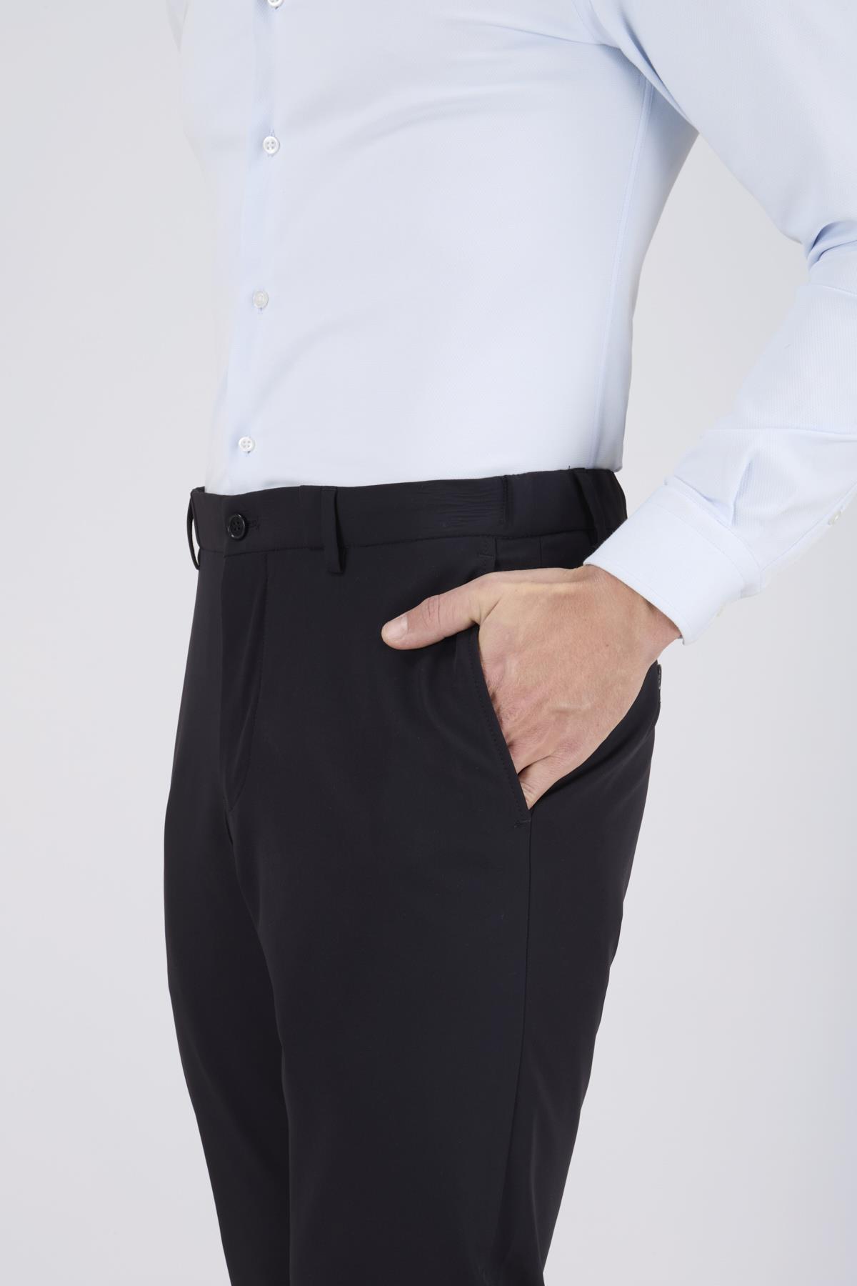 Erkek Slim Fit Sivri Yaka Torba Cep Yarım Astar Koyu Lacivert Kruvaze Takım Elbise
