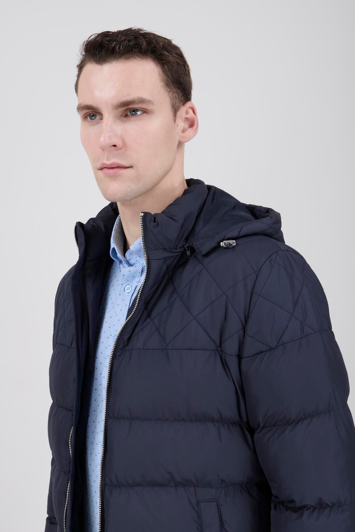 Erkek Kapşonlu Lacivert Şişme Mont