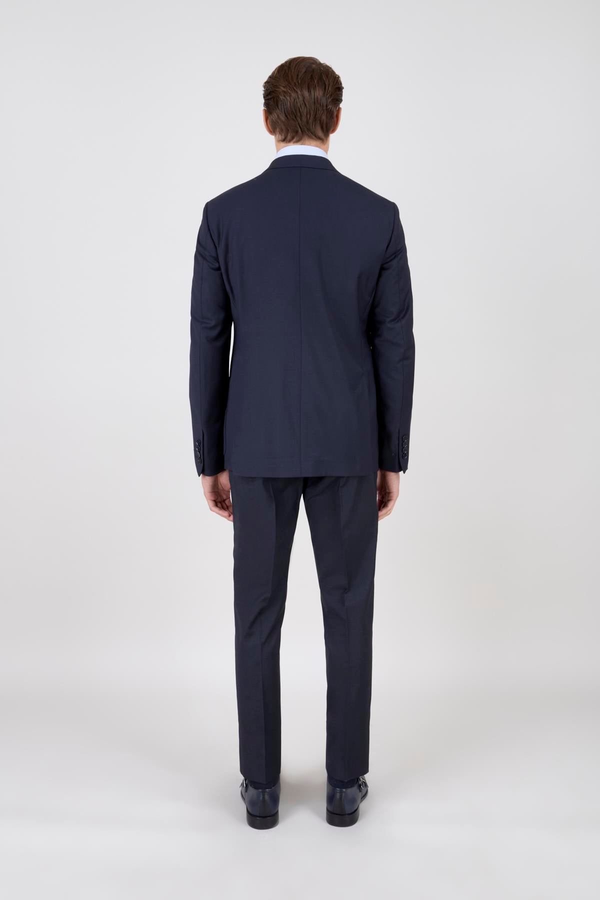 Erkek Slim Fit Mono Yaka Puntolu Lacivert Torba Cep Yarım Astar Takım Elbise