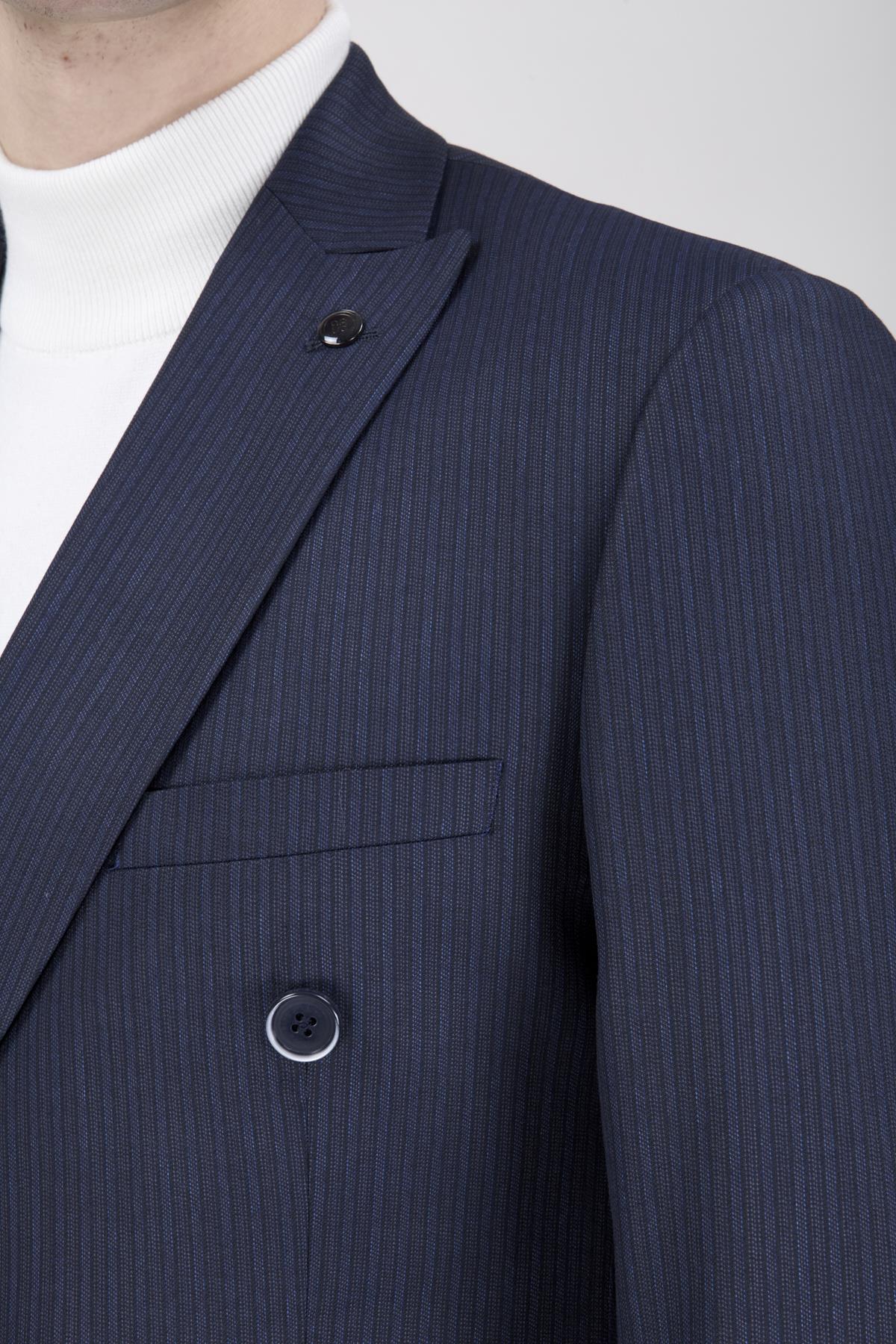 Erkek Slim Fit Sivri Yaka Lacivert Kruvaze Takım Elbise
