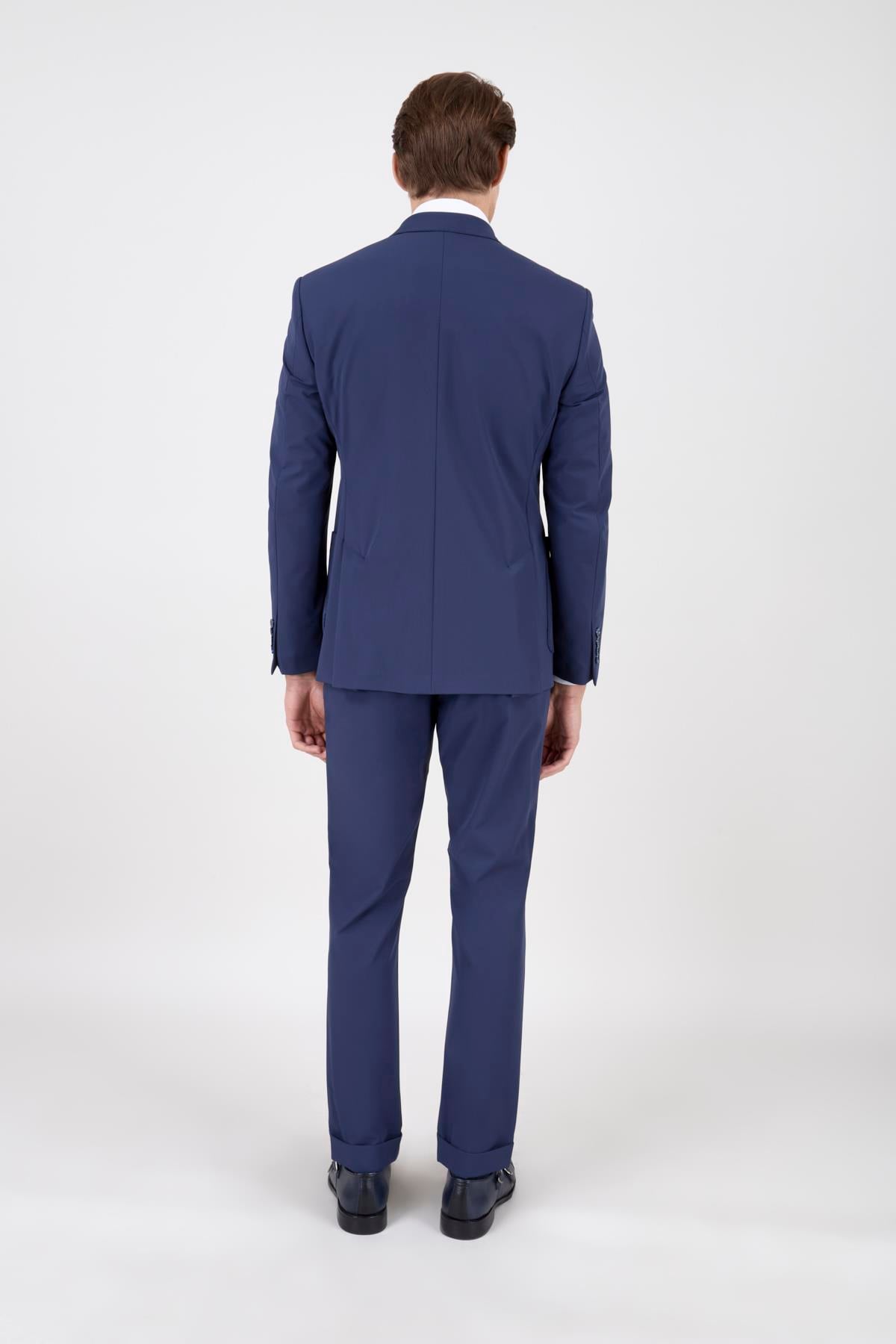 Erkek Slim Fit Sivri Yaka Torba Cep Yarım Astar Lacivert Kruvaze Takım Elbise