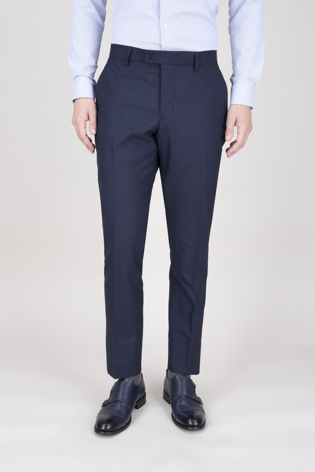 Erkek Slim Fit Sivri Yaka Lacivert Yelekli Takım Elbise