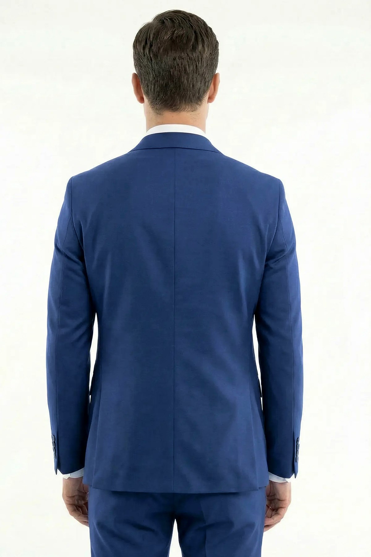 Erkek Slim Fit Sivri Yaka Parlement Yelekli 8 Drop Takım Elbise