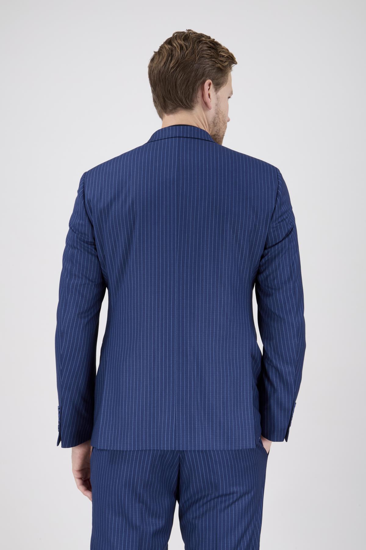Erkek Slim Fit Sivri Yaka Parlement Yelekli Takım Elbise