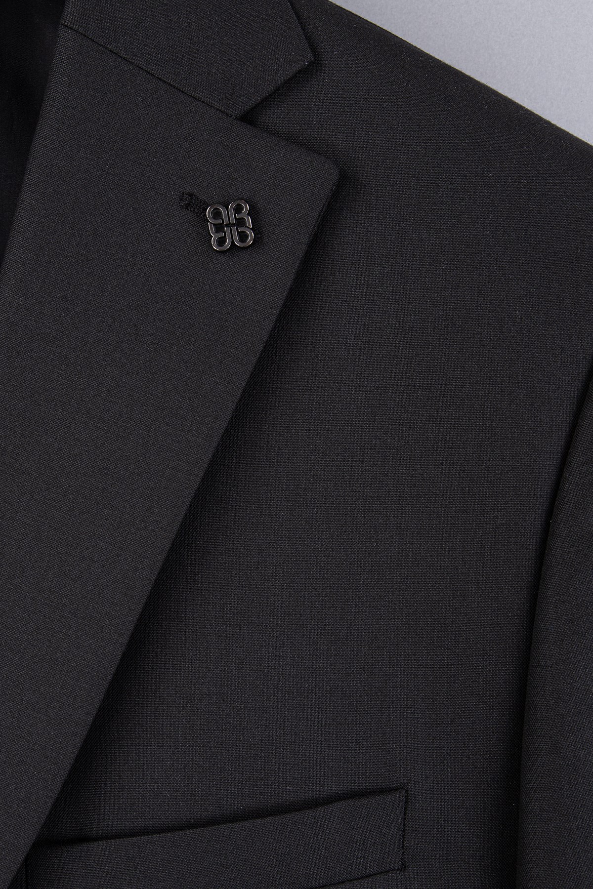 Erkek Slim Fit Mono Yaka Siyah Yelekli Takım Elbise