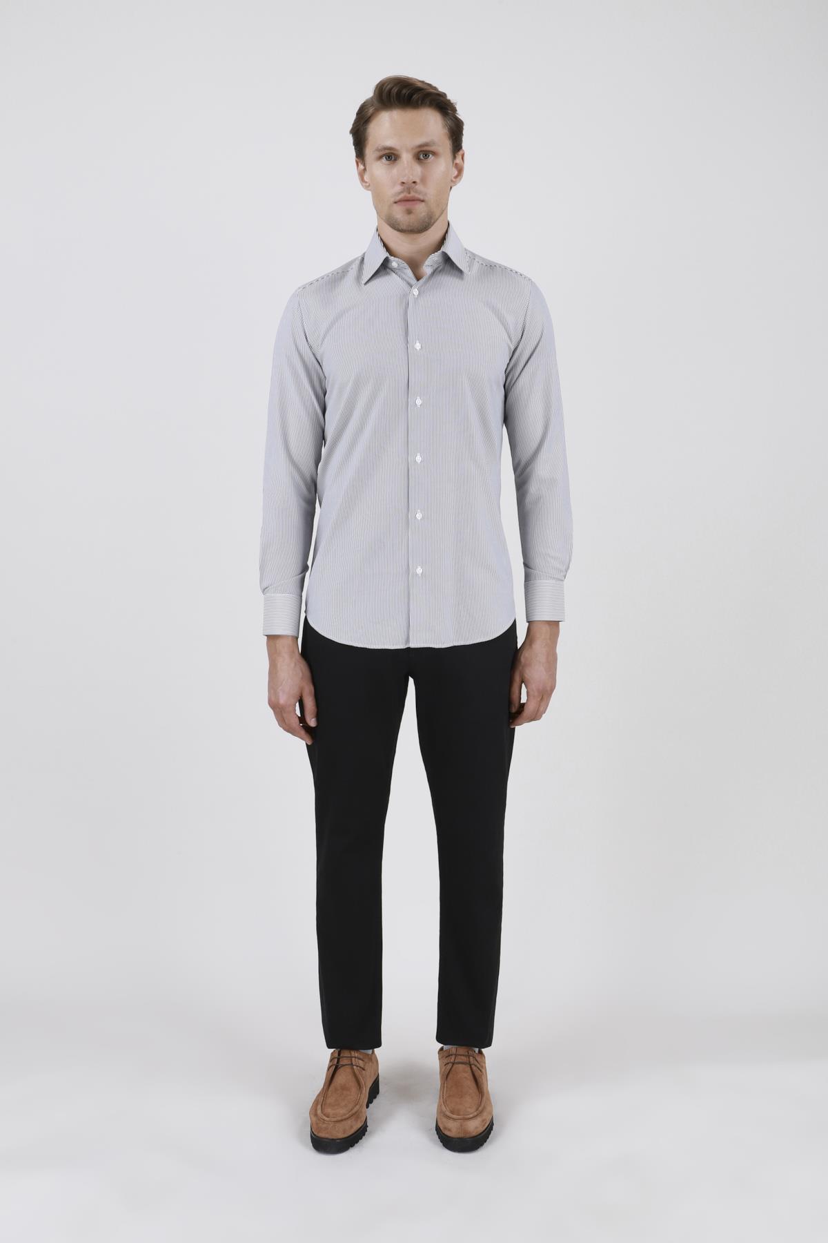 Erkek Slim Fit Çizgili Siyah Gömlek