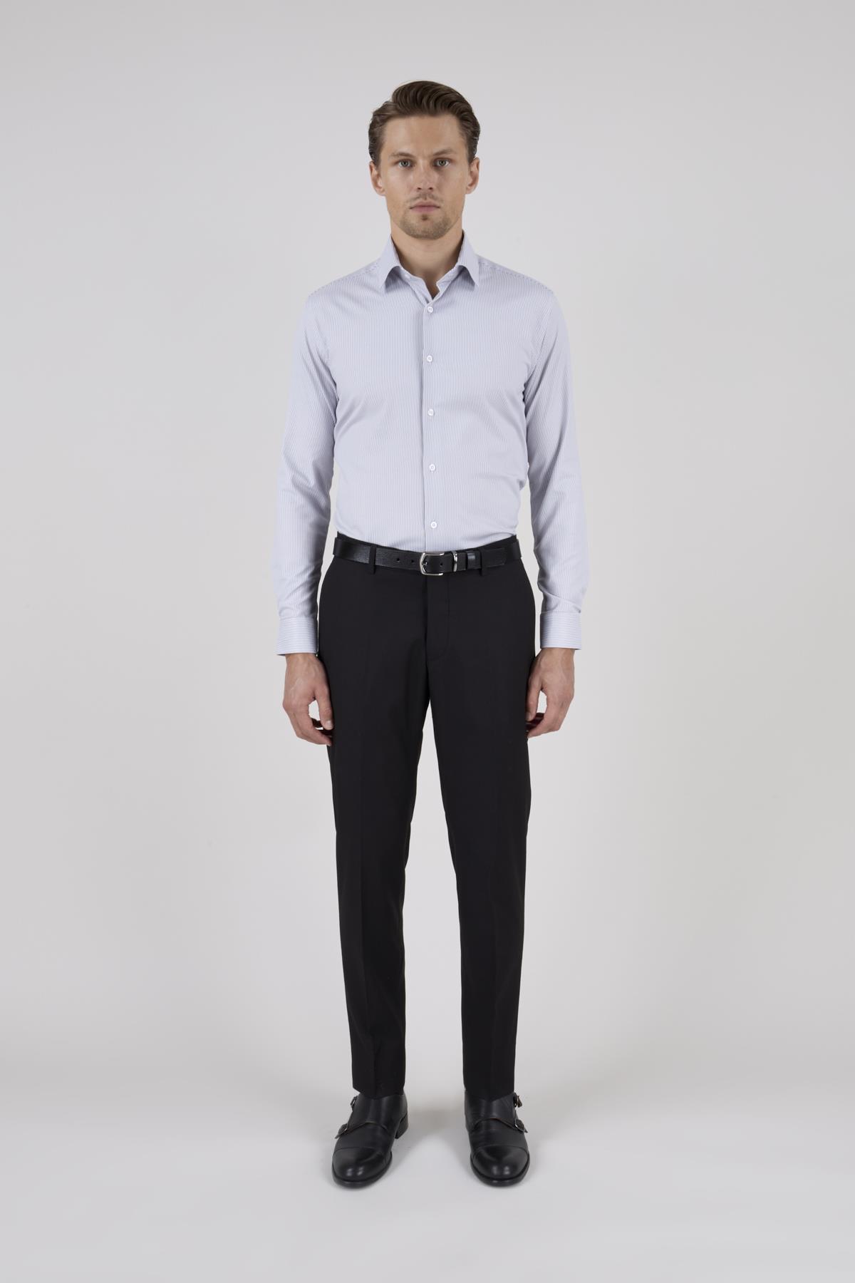 Erkek Slim Fit Sivri Yaka Siyah Yelekli Takım Elbise