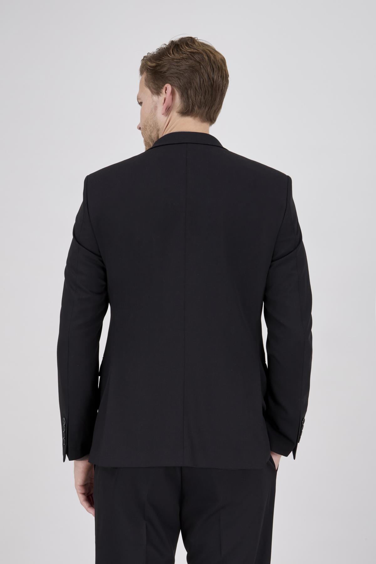 Erkek Slim Fit Sivri Yaka Siyah Yelekli Takım Elbise