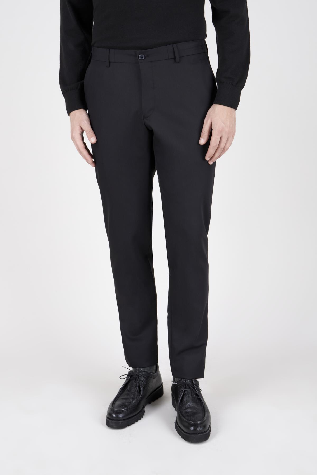 Erkek Slim Fit Sivri Yaka Siyah Kombin Takım Elbise