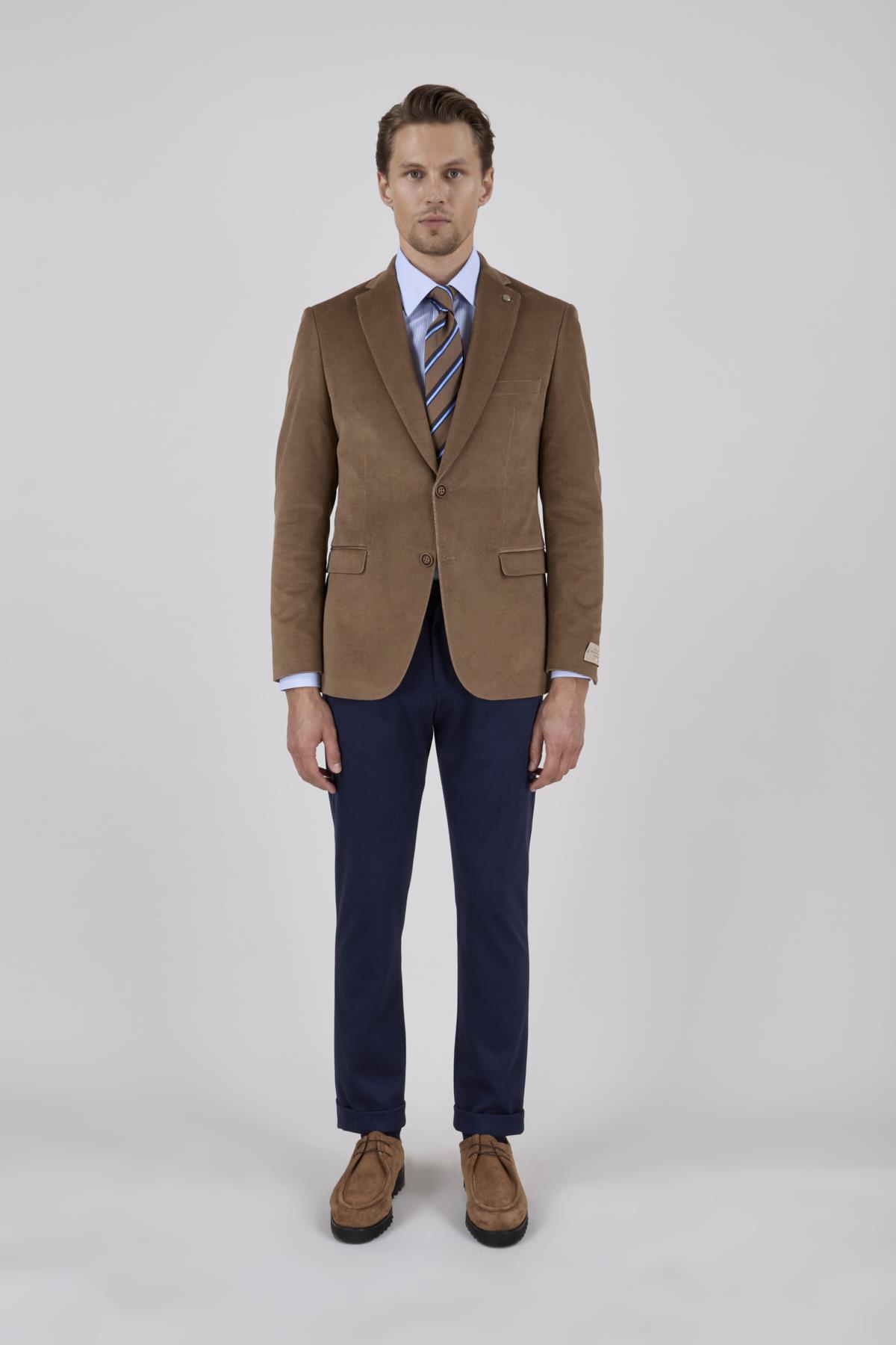 Erkek Slim Fit Mono Yaka Kadife Vizon Ceket