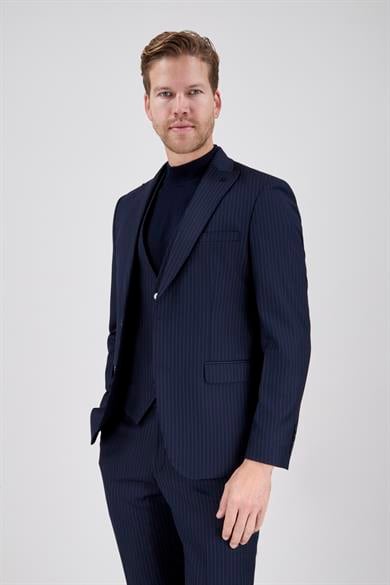 Erkek Slim Fit Sivri Yaka Açık Lacivert Yelekli Takım Elbise