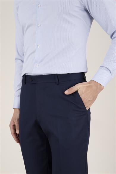 Erkek Slim Fit Sivri Yaka Kruvaze Açık Lacivert Takım Elbise