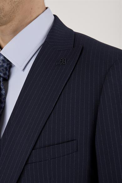 Erkek Slim Fit Sivri Yaka Lacivert Yelekli Takım Elbise