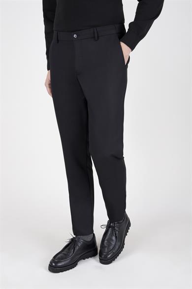 Erkek Slim Fit Sivri Yaka Siyah Kombin Takım Elbise
