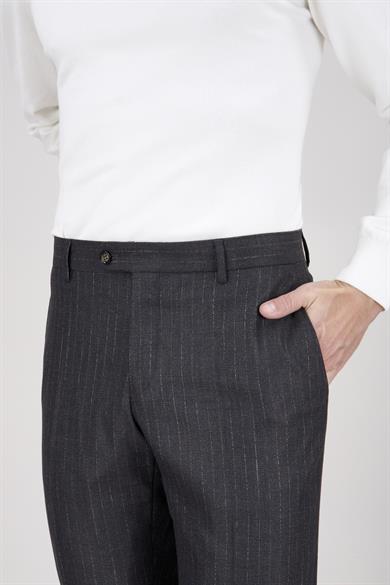 Erkek Slim Fit Sivri Yaka Koyu Kahverengi Kruvaze Model Takım Elbise