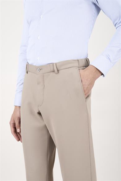 Erkek Slim Fit Sivri Yaka Puntolu Torba Cepli Koyu Bej Yarım Astar Takım Elbise