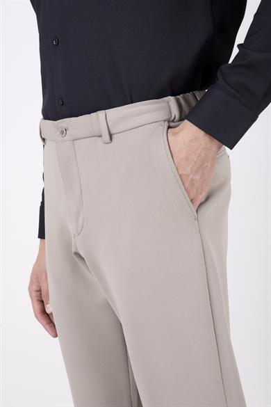 Erkek Slim Fit Sivri Yaka Puntolu Kapak Cepli Koyu Bej Yarım Astar Kruvaze Takım Elbise