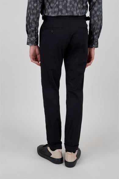 Erkek Siyah Slim Fit Spor Pantolon