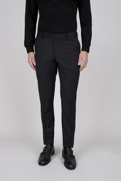 Erkek Slim Fit Sivri Yaka Siyah Yelekli Takım Elbise