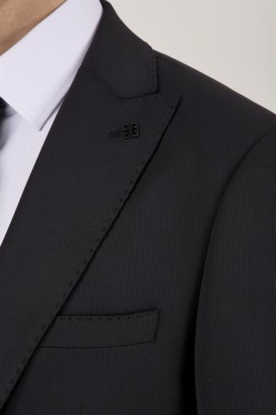 Erkek Slim Fit Sivri Yaka Puntolu Torba Cepli Siyah Yarım Astar Takım Elbise