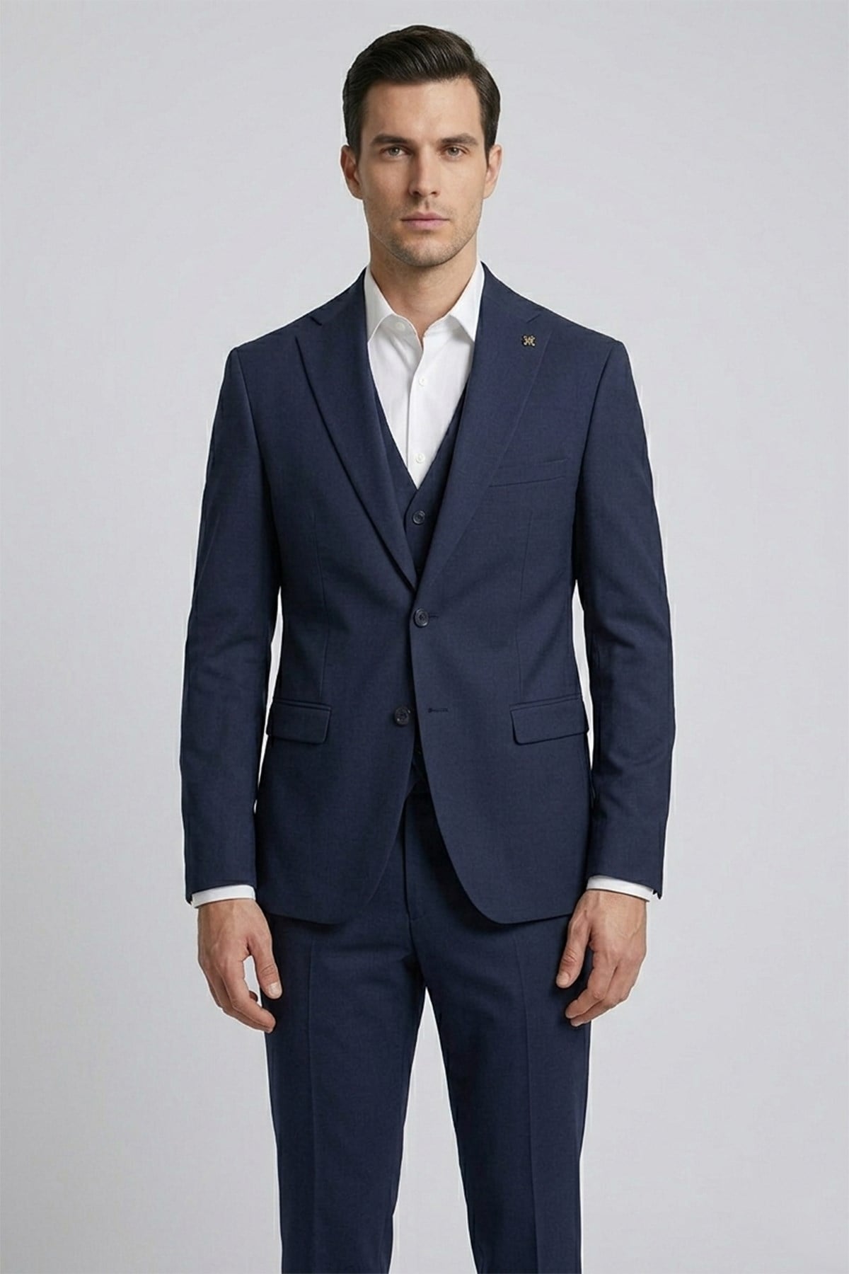 Lacivert Slim Fit Mono Yaka 2 Düğme Çift Yırtmaç Yelekli 6 Drop Takım Elbise