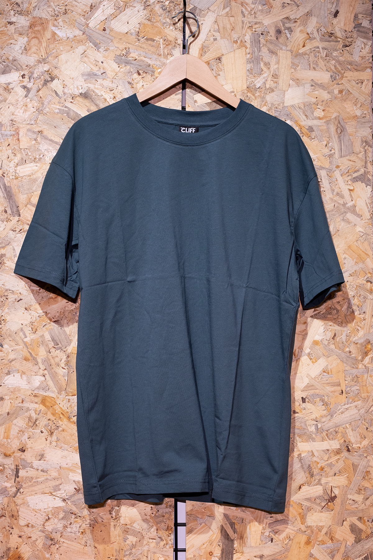 Cliff Basic Tişört - Rahat Kesim, %100 Pamuk