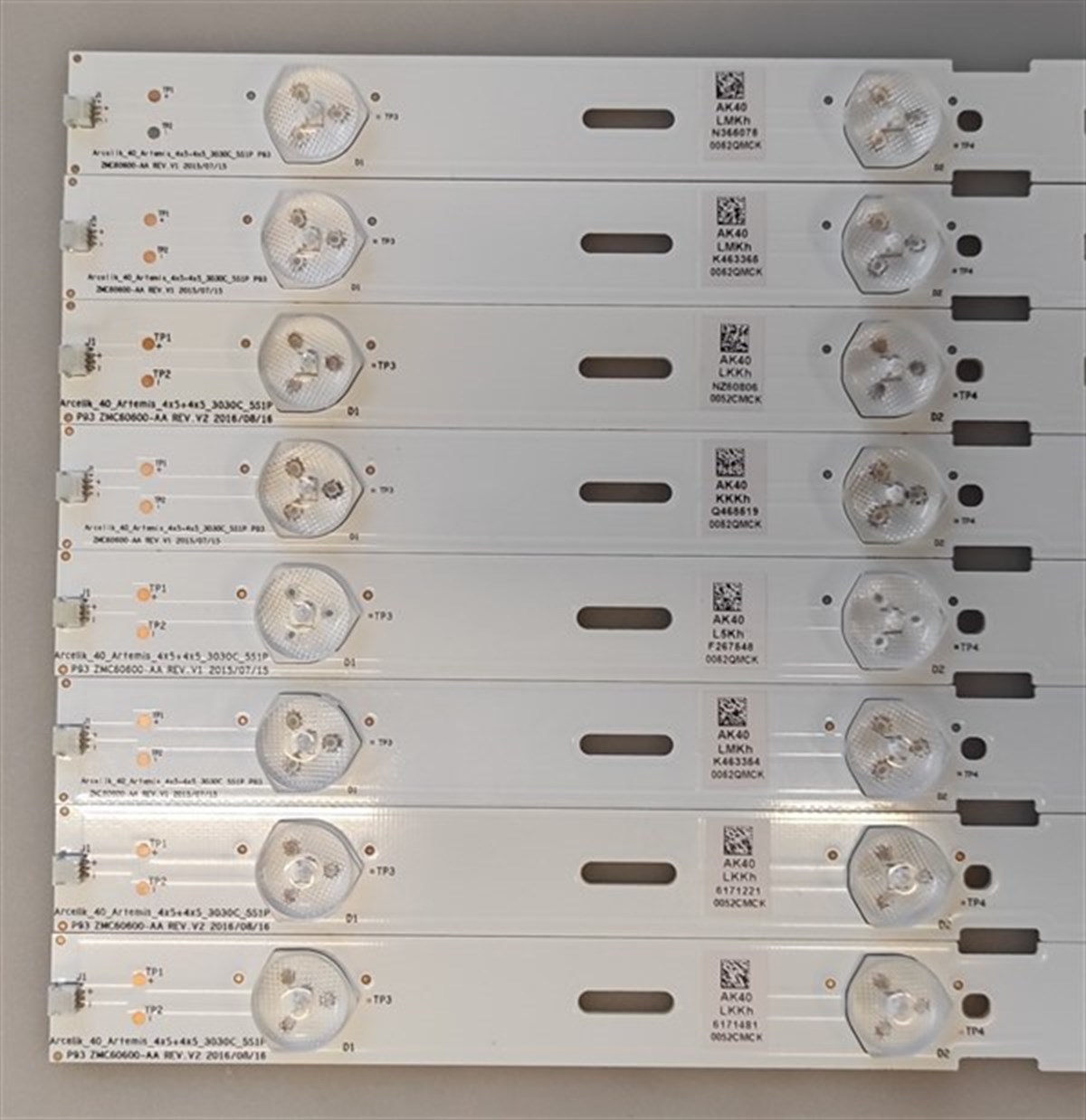 BEKO B40 LB 5533 ORJİNAL LED BAR TAKIM ZMC60600-AA ZMC60600-AA REV.V1 Arcelik-40-Artemis-4x5+4x5-3030C-551P P93