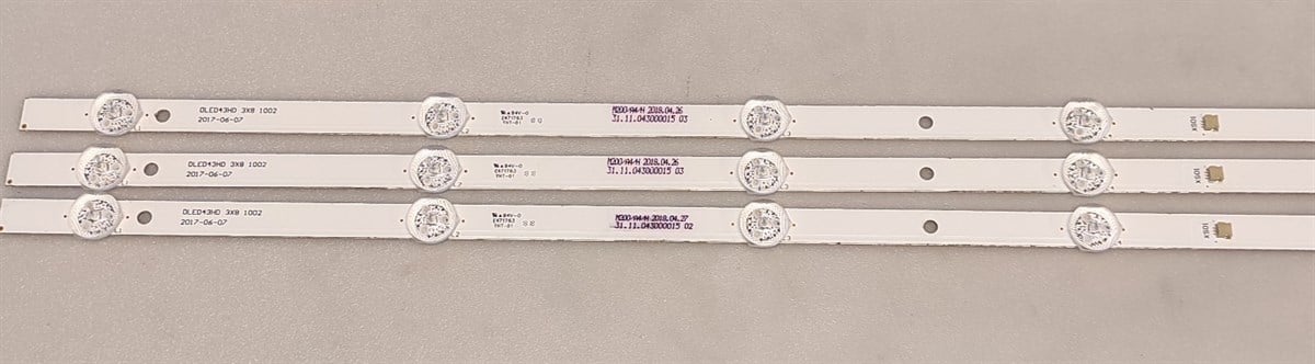 AWOX AWX-10943ST LED BAR TAKIM DLED43HD 3X8 1002