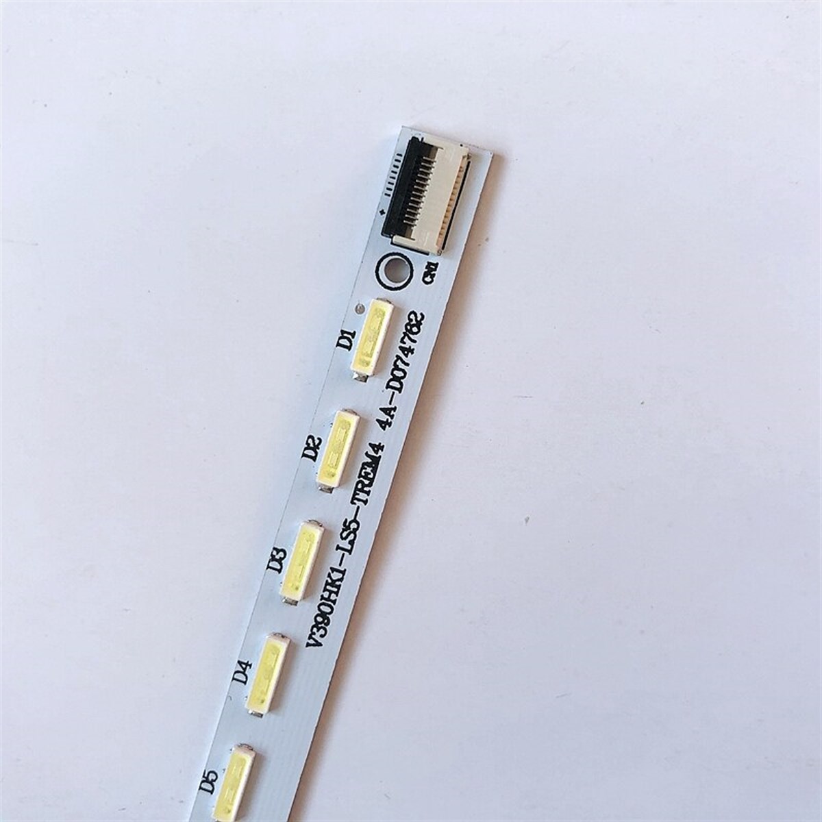 SEG 39188F LED BAR V390HK1-LS-TREM4