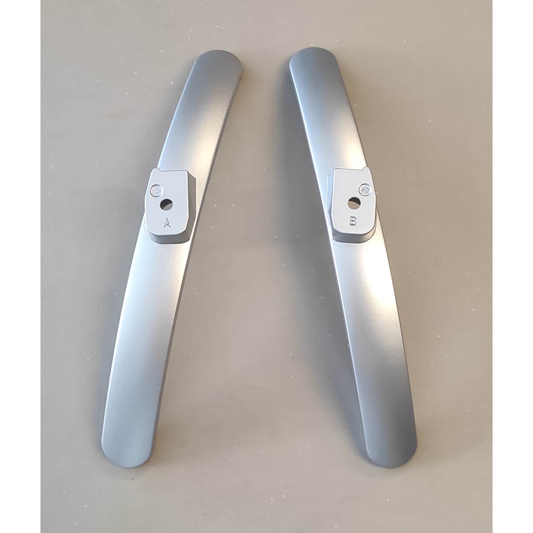 Grundıg 32 ggh 6930 b , Ayak , Tv  AyağıGrundıg 32 ggh 6930 b , Ayak , Tv  Ayağı