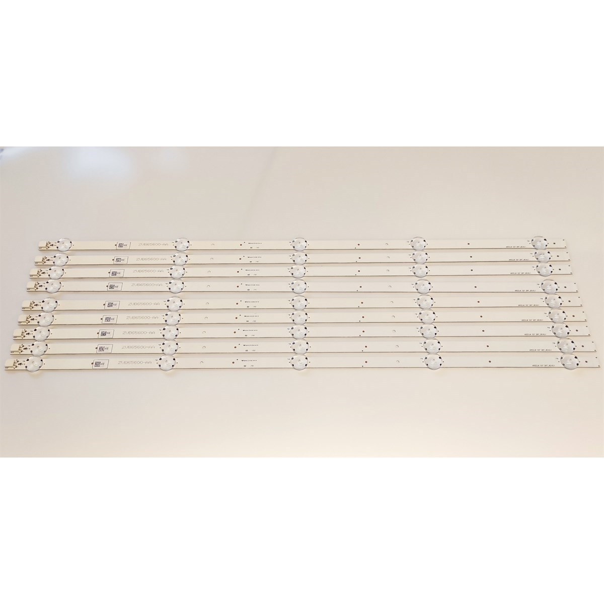 GRUNDIG 55 VlX 7730 SP LED BAR, ORJINAL SET TAKIMGRUNDIG 55 VlX 7730 SP LED BAR, ORJINAL SET TAKIM
