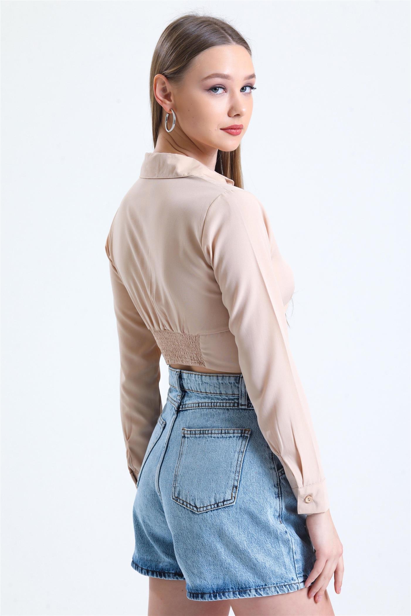 Büzgü Detaylı Gipeli Crop Poplin Gömlek - Bej