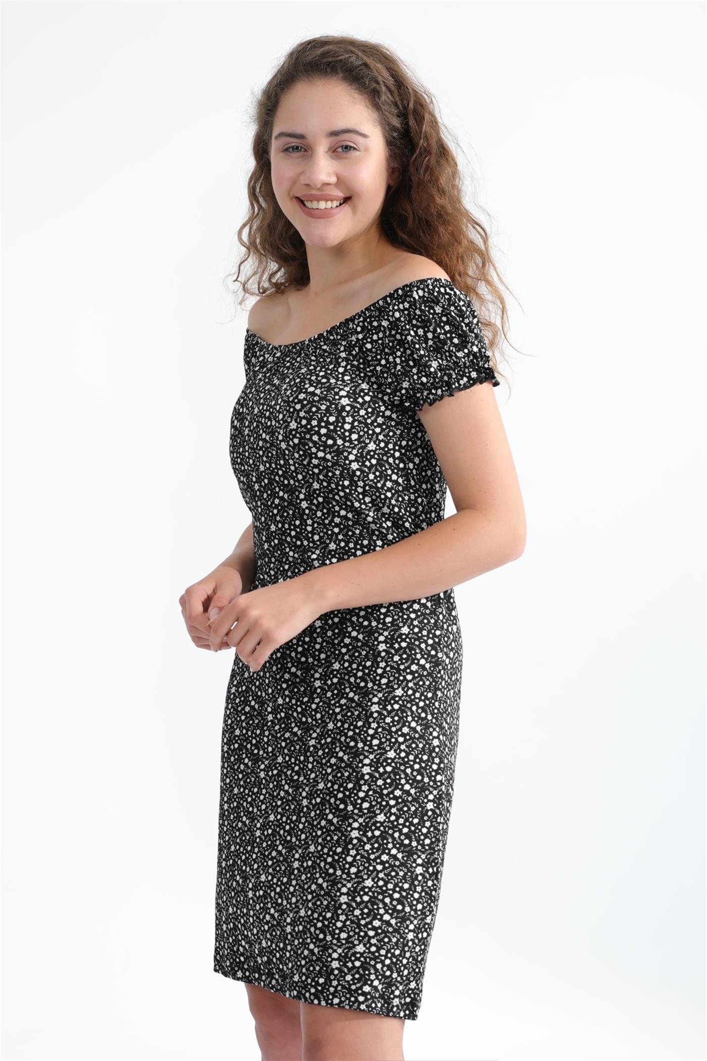 Geniş Yaka Kol Detaylı Çiçek Desenli Elbise - Siyah