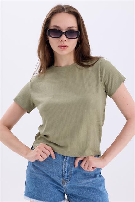 Bisiklet Yaka Yırtmaçlı Basic Crop Tişört - Mint Yeşil