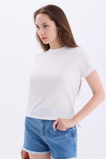 Bisiklet Yaka Yırtmaçlı Basic Crop Tişört - Beyaz