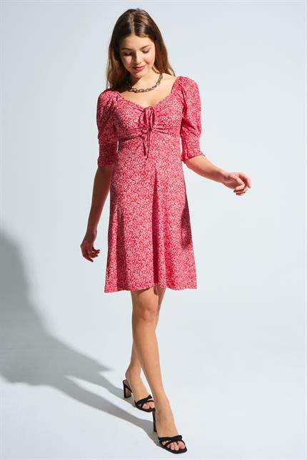 Büzgülü Kolu Gipeli Çiçek Desenli Elbise - Kırmızı