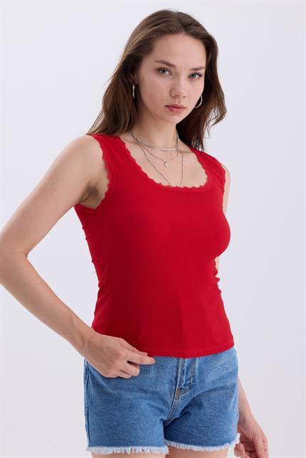 Dantel Detaylı Basic Atlet - Kırmızı