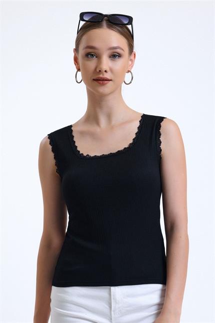 Dantel Detaylı Basic Atlet - Siyah