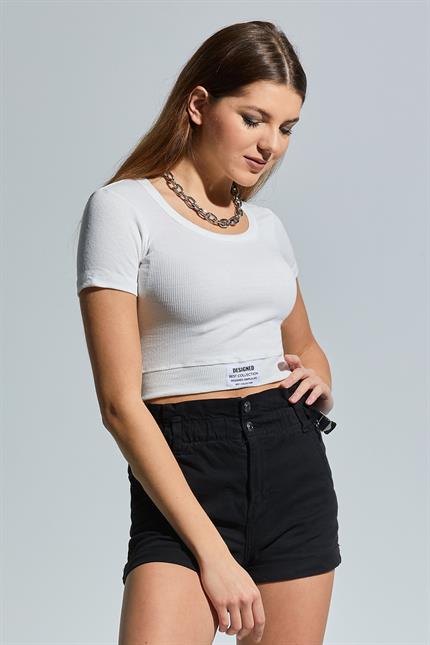 Geniş Bisiklet Yaka Armalı Fitilli Crop Bluz - Ekru